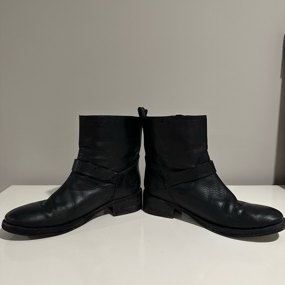 Tory Burch Black Combat Moto Boots with Buckle Straps - Picture 4 of 6